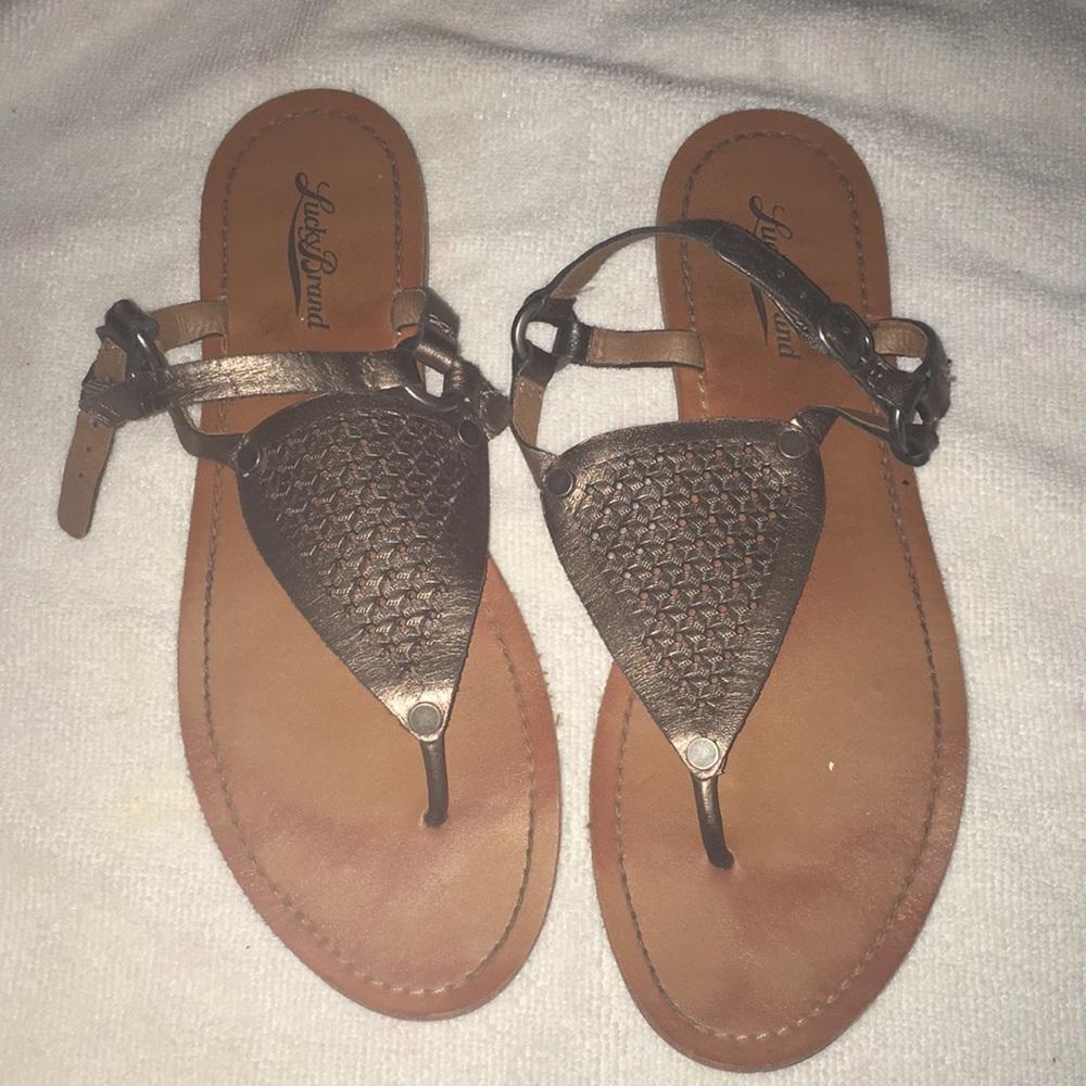 Lucky brand flats
